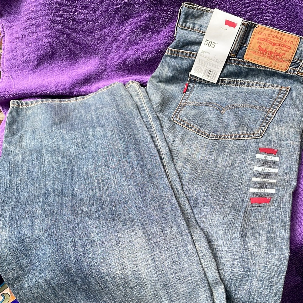 NWT Levi’s 505 Denim Jeans Straight Fit Zipper Fly